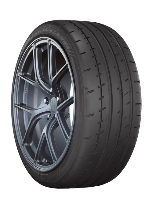 Llanta para auto YK-110160114 265 / R18 Llanta para auto YK-110160114 265 / R18
