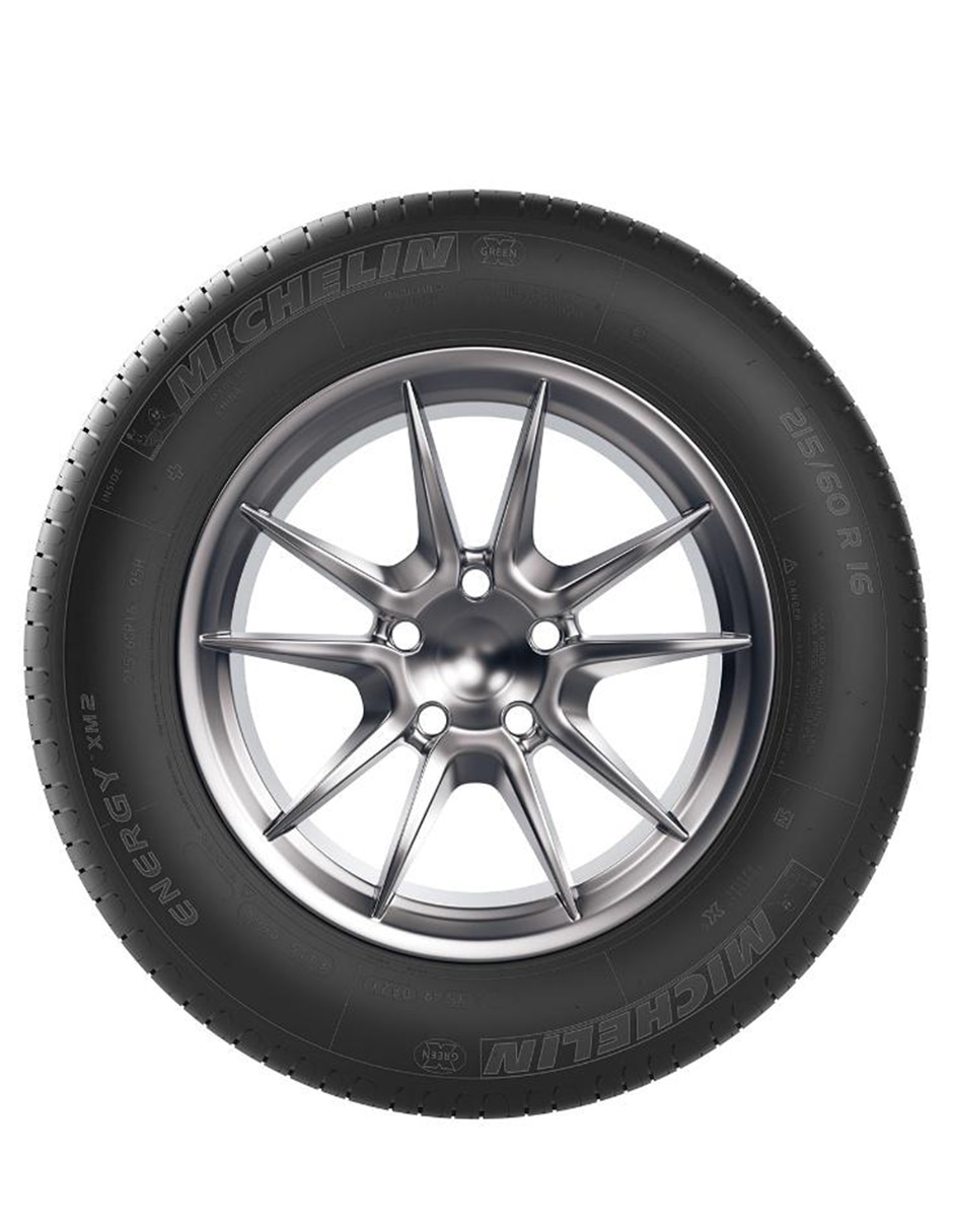 Llanta para auto Michelin Energy XM2+ 205 / 55 R16 2