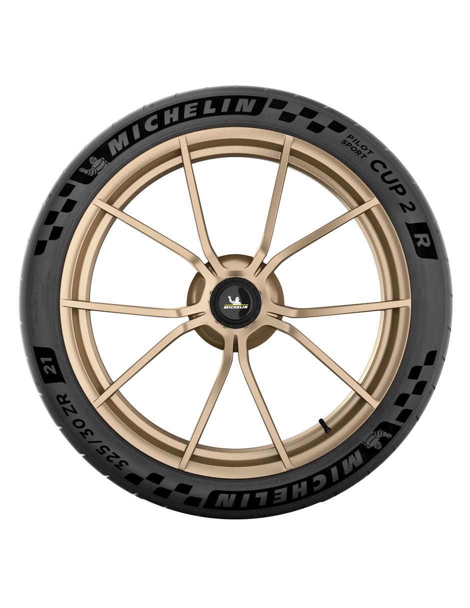 Llanta para auto Michelin Pilot Sport Cup 2R 245 / 35 R20 2