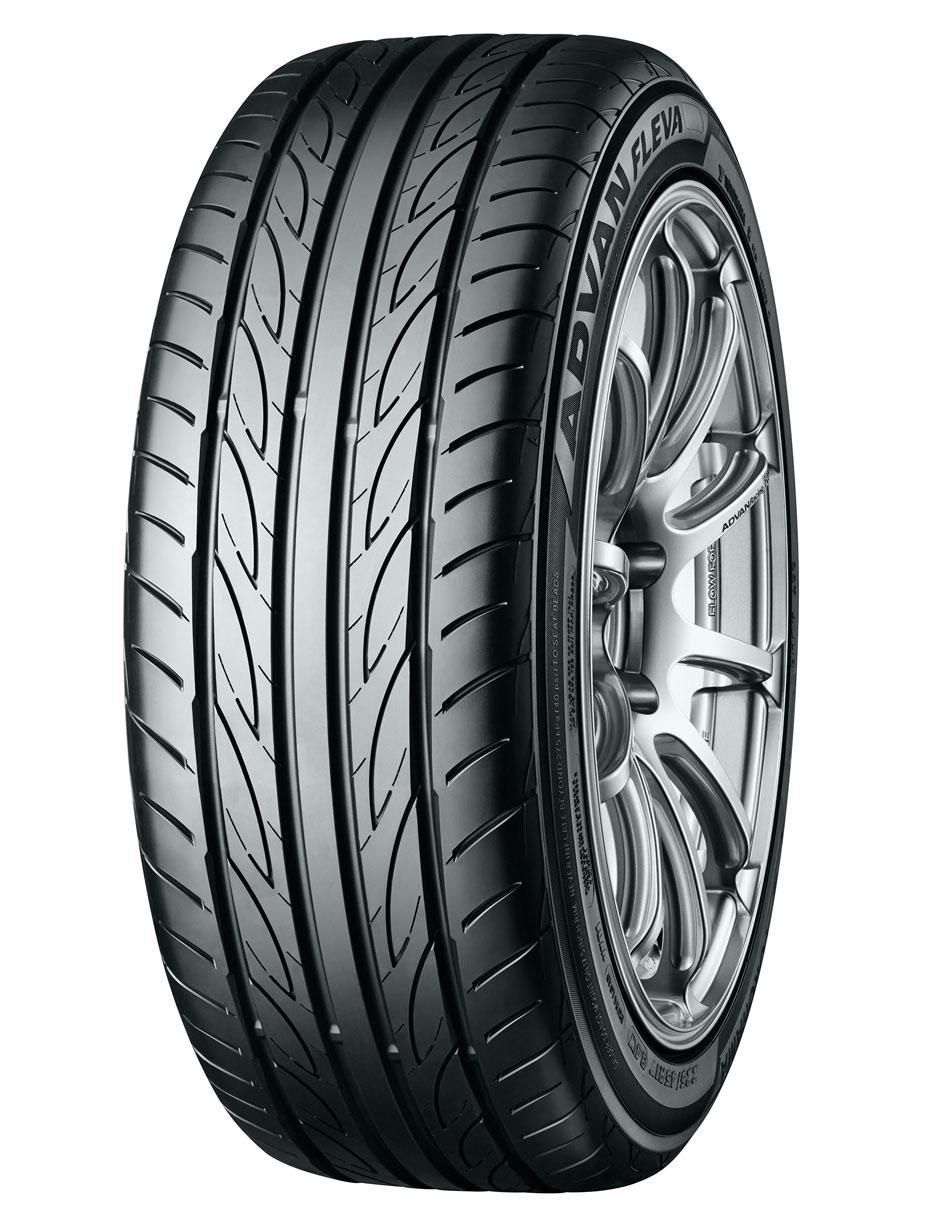 Llanta para auto Yk-110170139 225 R16 Llanta para auto Yk-110170139 225 R16