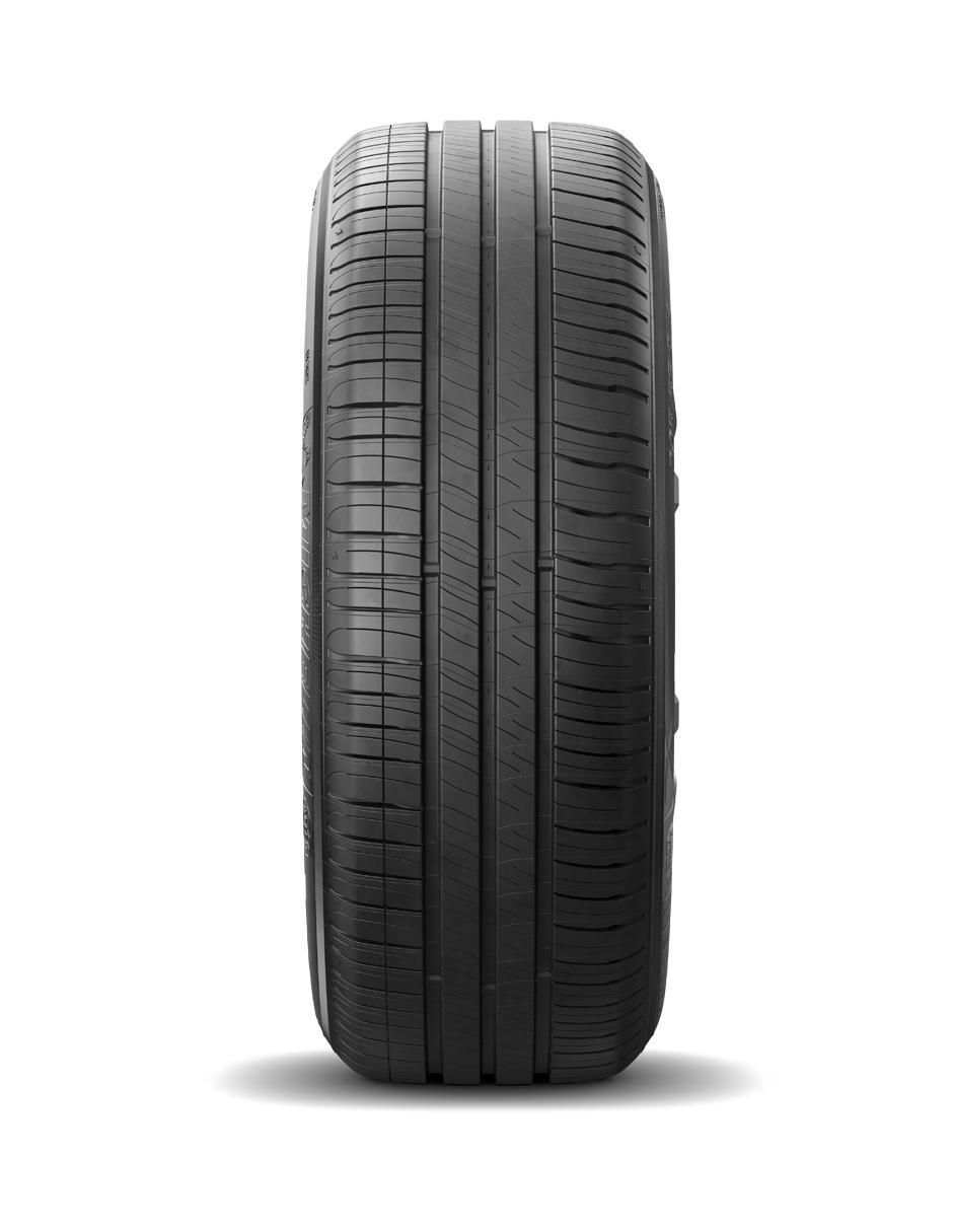Llanta para auto Energy XM2+ 92V 205/60R16 2