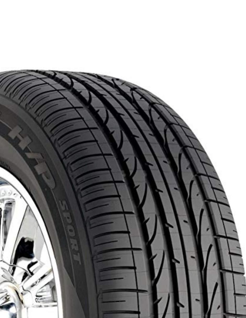 Llanta para auto Dueler H/P Sport 215/65R16 2
