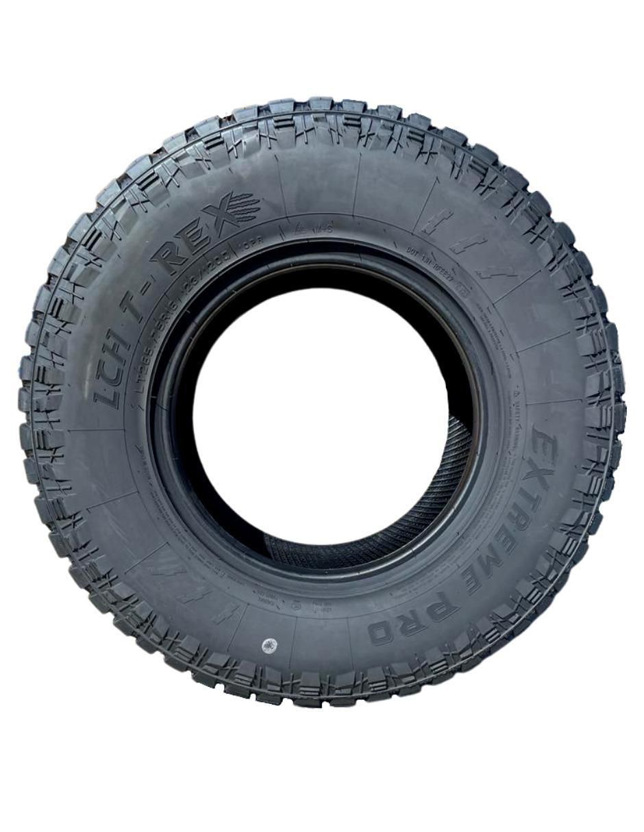 Llanta para auto Extreme Pro 235/70R16 2
