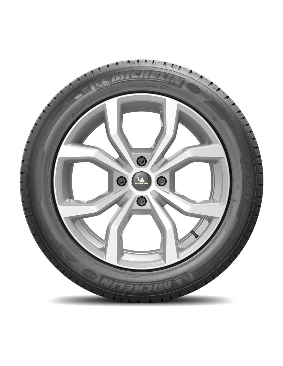 Set de llantas para auto Energy Xm2+ 205 / 65 R15 3