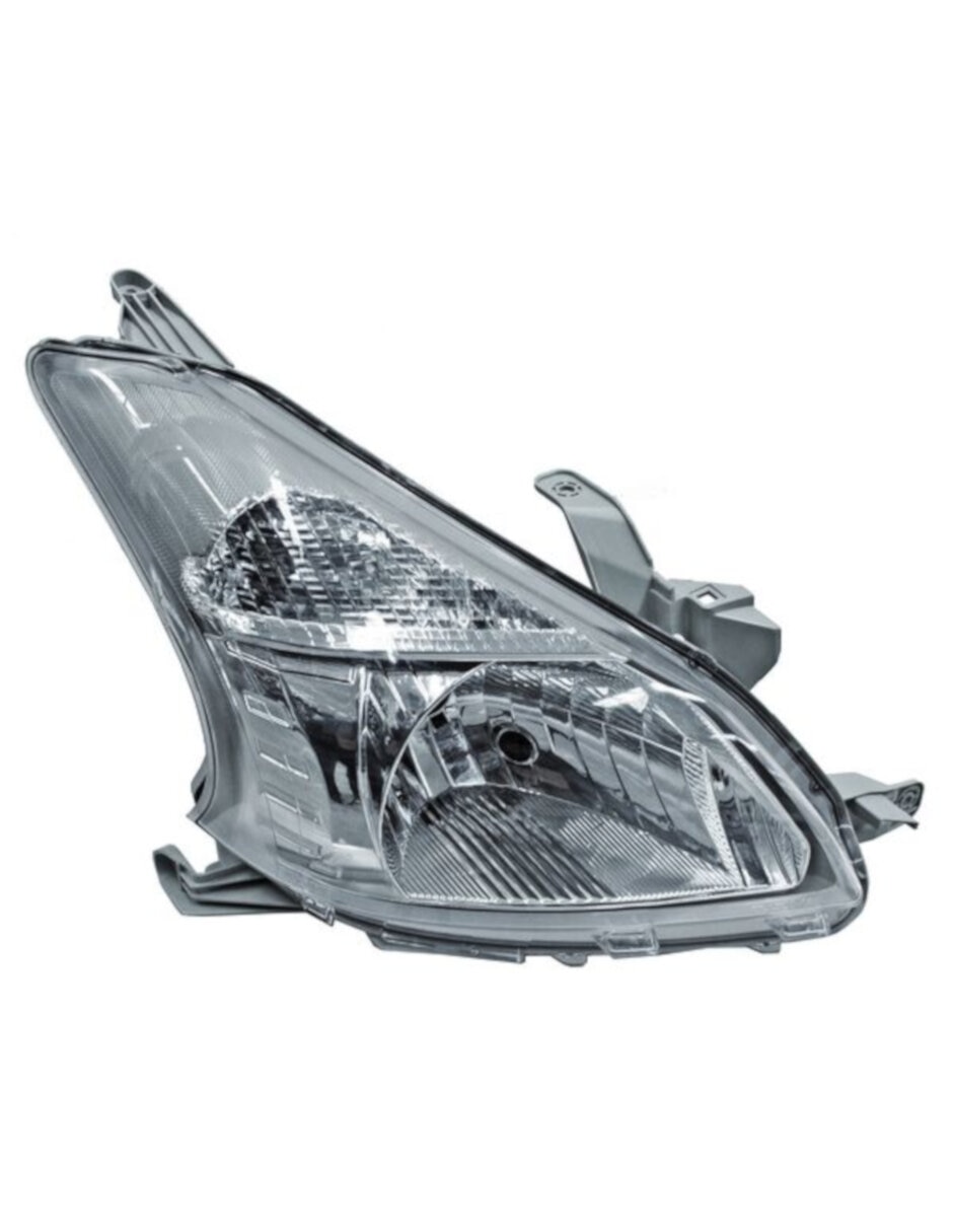 Faro lado del copiloto Toyota Avanza 2012 al 2015 1