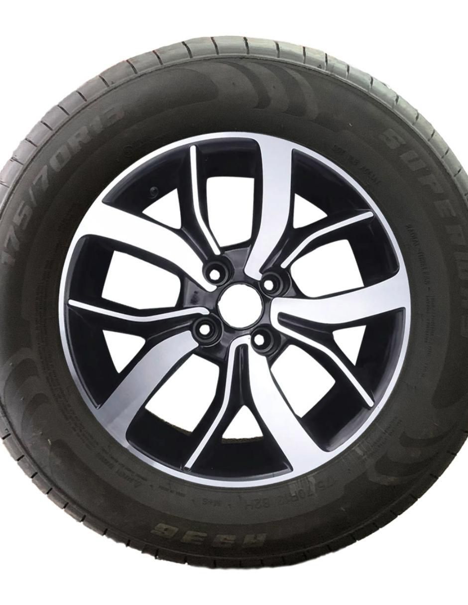 Llanta para auto A936 175 / 70 R13 3