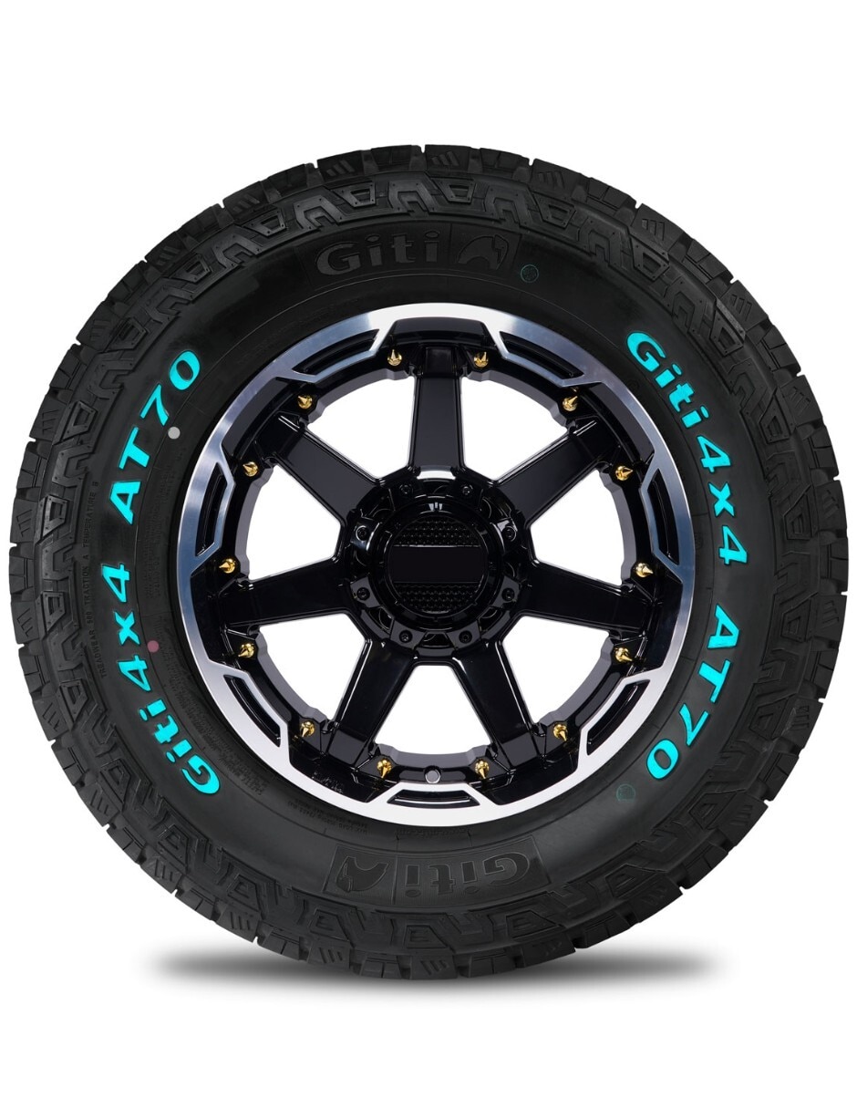 Llanta para auto 4X4 AT70 245/70R16 3