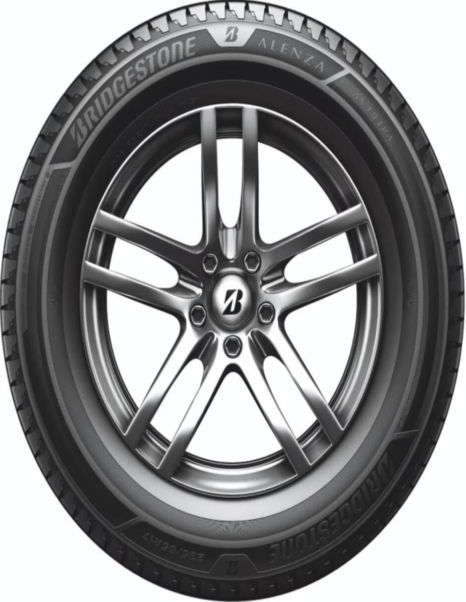Llanta para auto Alenza AS Ultra 245/60R18 3