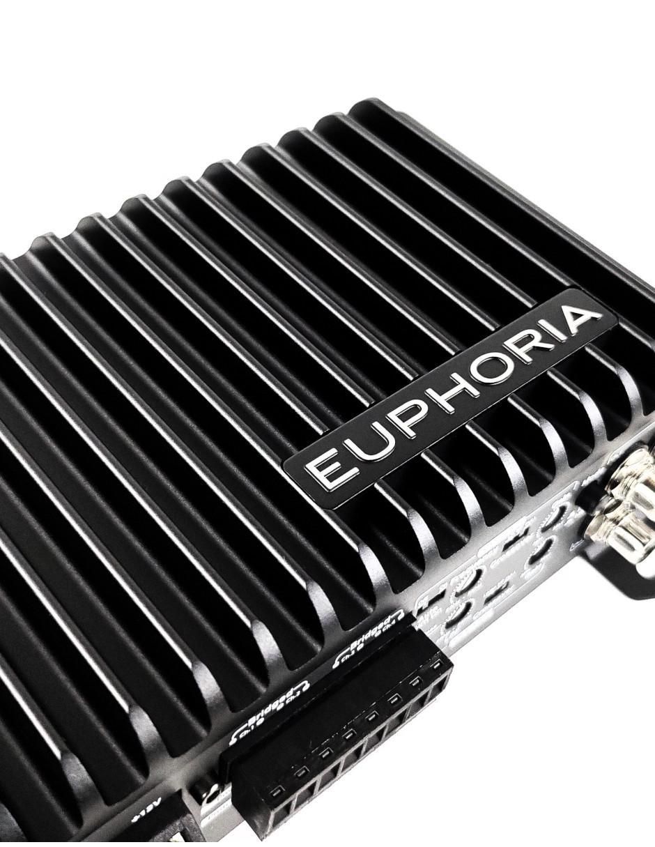 Amplificador para auto EA4.300 de 12 VDC 8