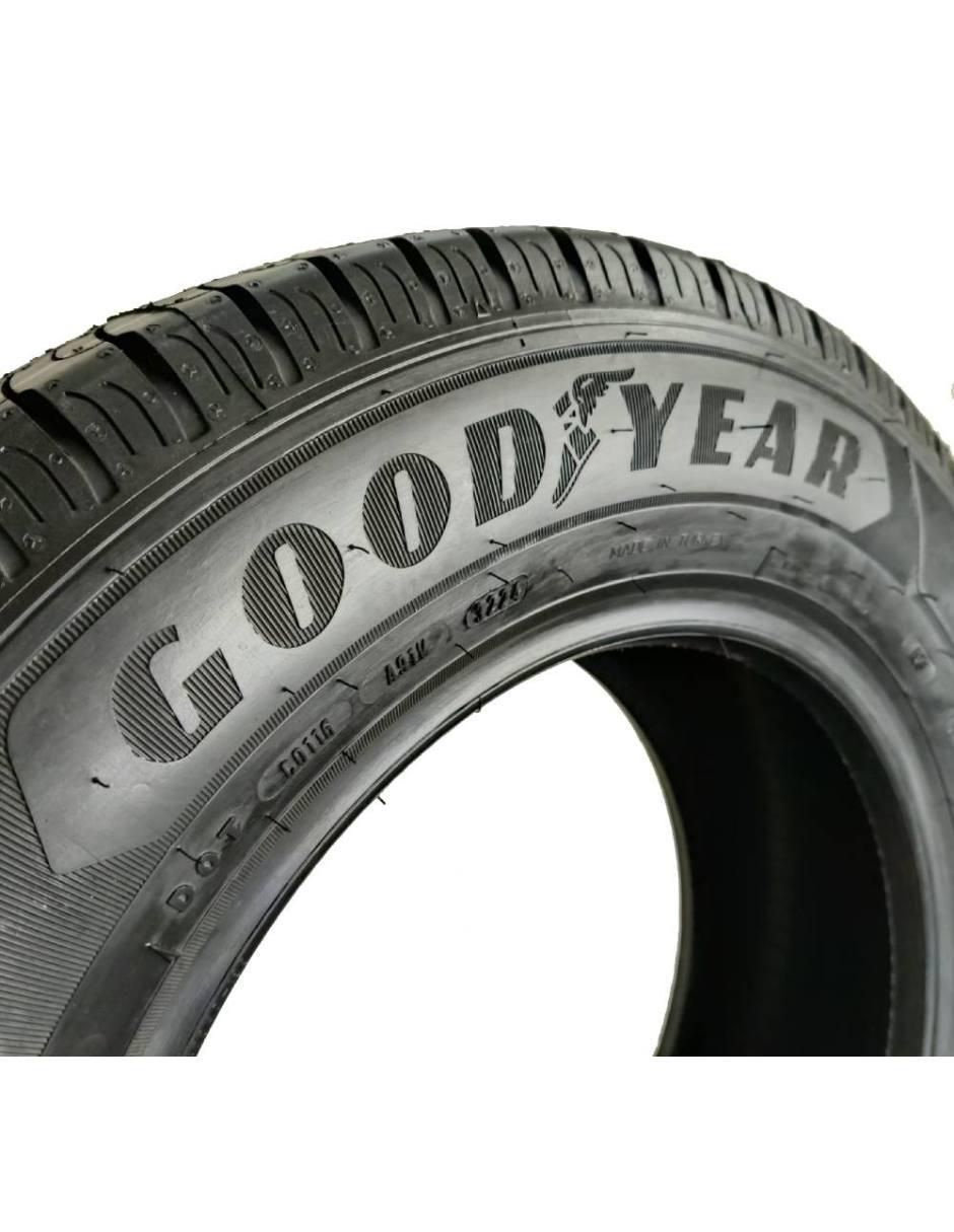 Llanta para auto Eficient Grip Cargo 215/65R15 2