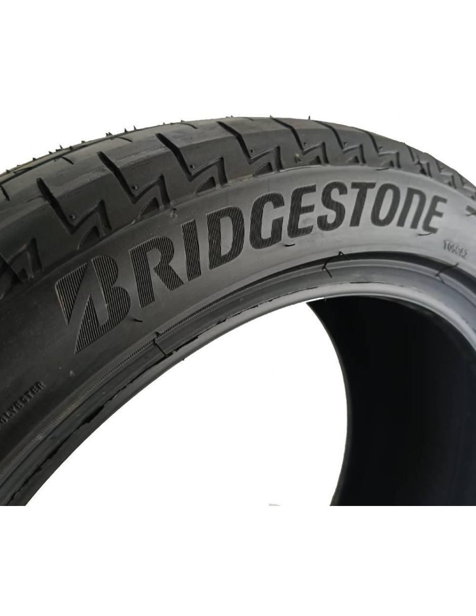 Llanta para auto Turanza T0054 235/45R18 2