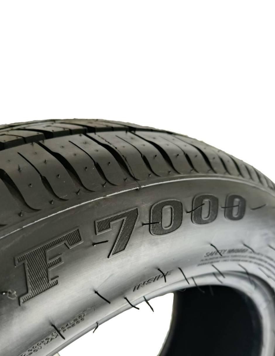 Llanta para auto F7000 235/55R18 2
