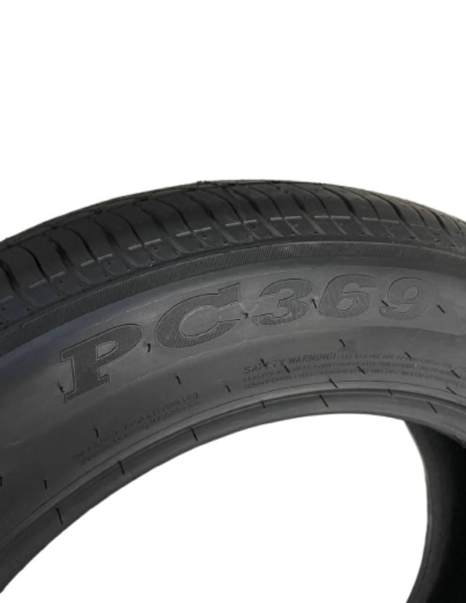 Llanta para auto PC369 215/65R17 2