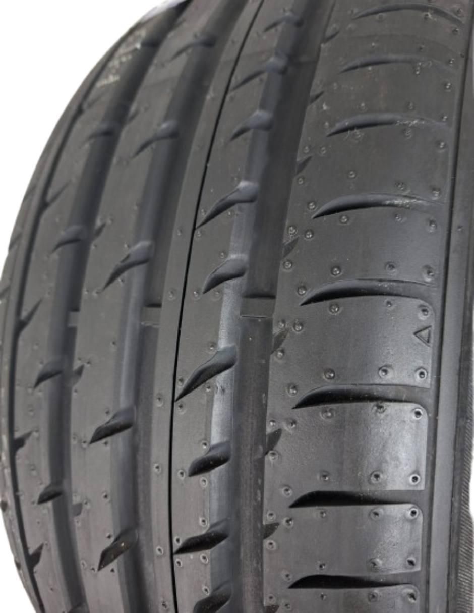 Llanta para auto HD927 245/45R17 8