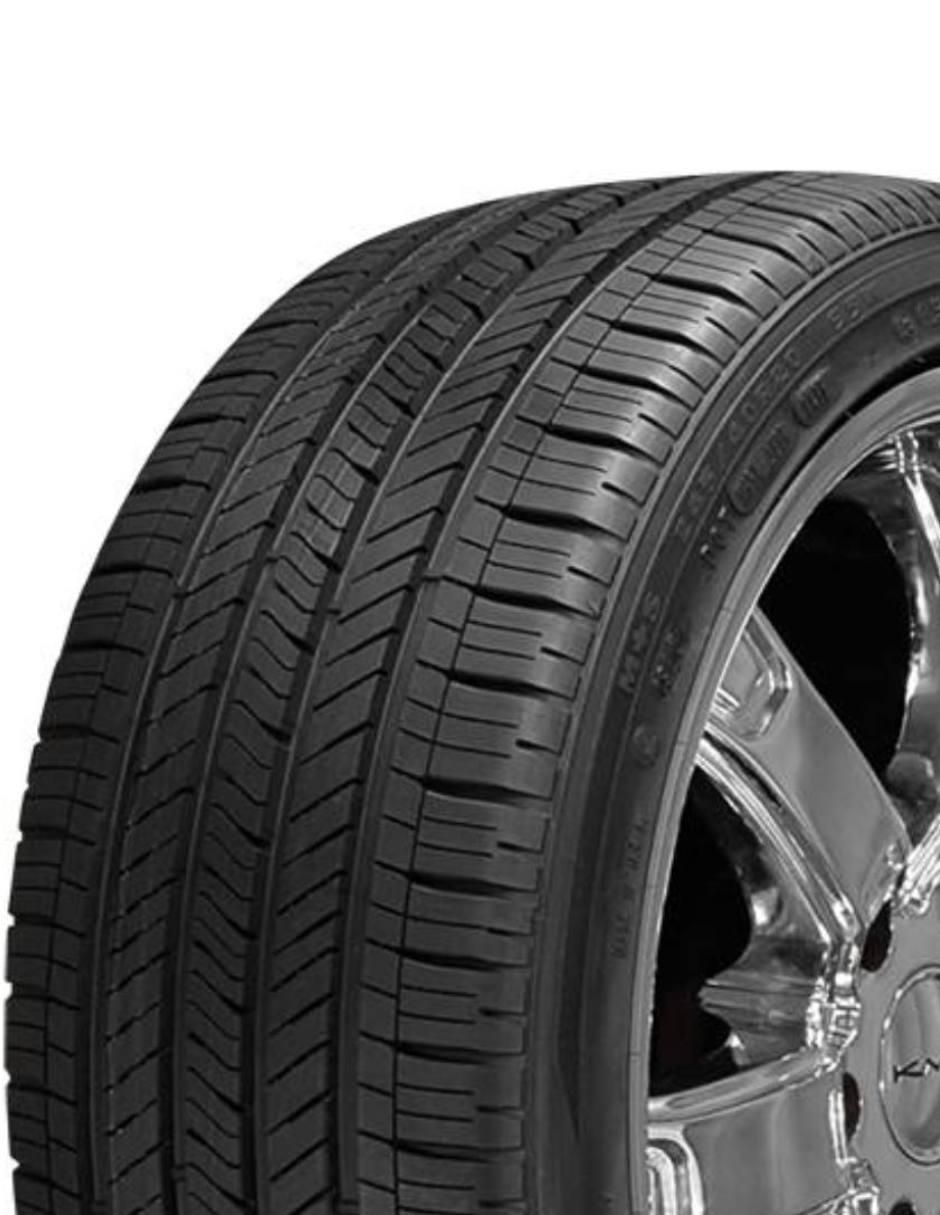 Llanta para auto Eagle Touring 245/45R20 2