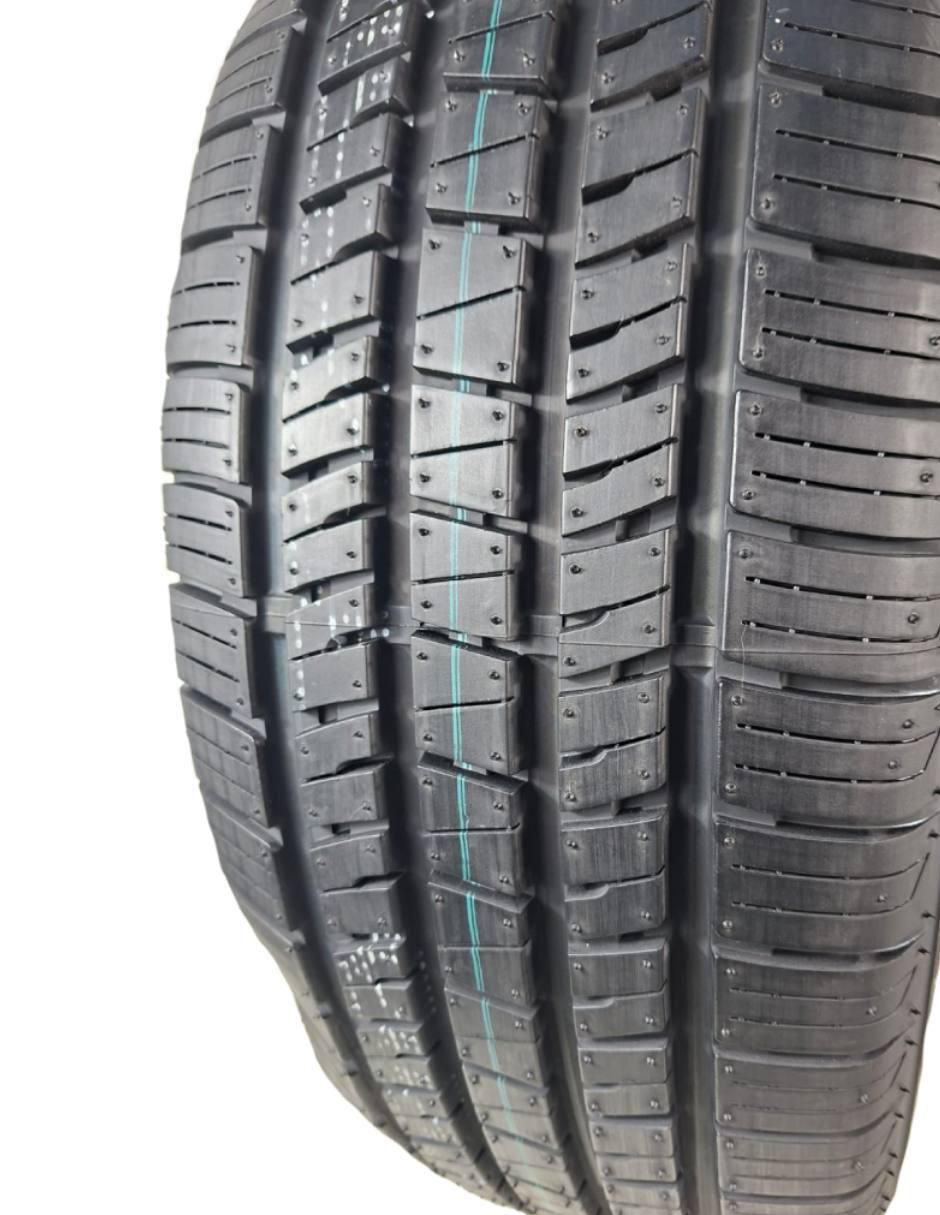 Set de llantas para auto Bone Tour 225 / 65 R17 3